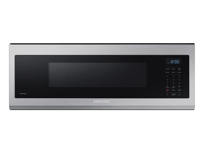 Microondas Samsung Smart SLIM de 1.1 pies cúbicos sobre la estufa — acero inoxidable