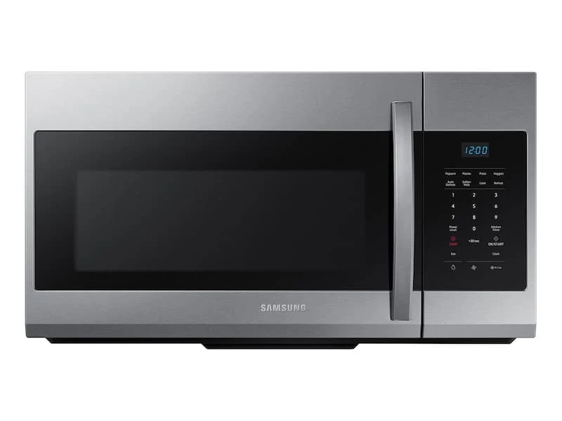 Microondas Samsung de 1.7 pies cúbicos sobre la estufa — acero inoxidable